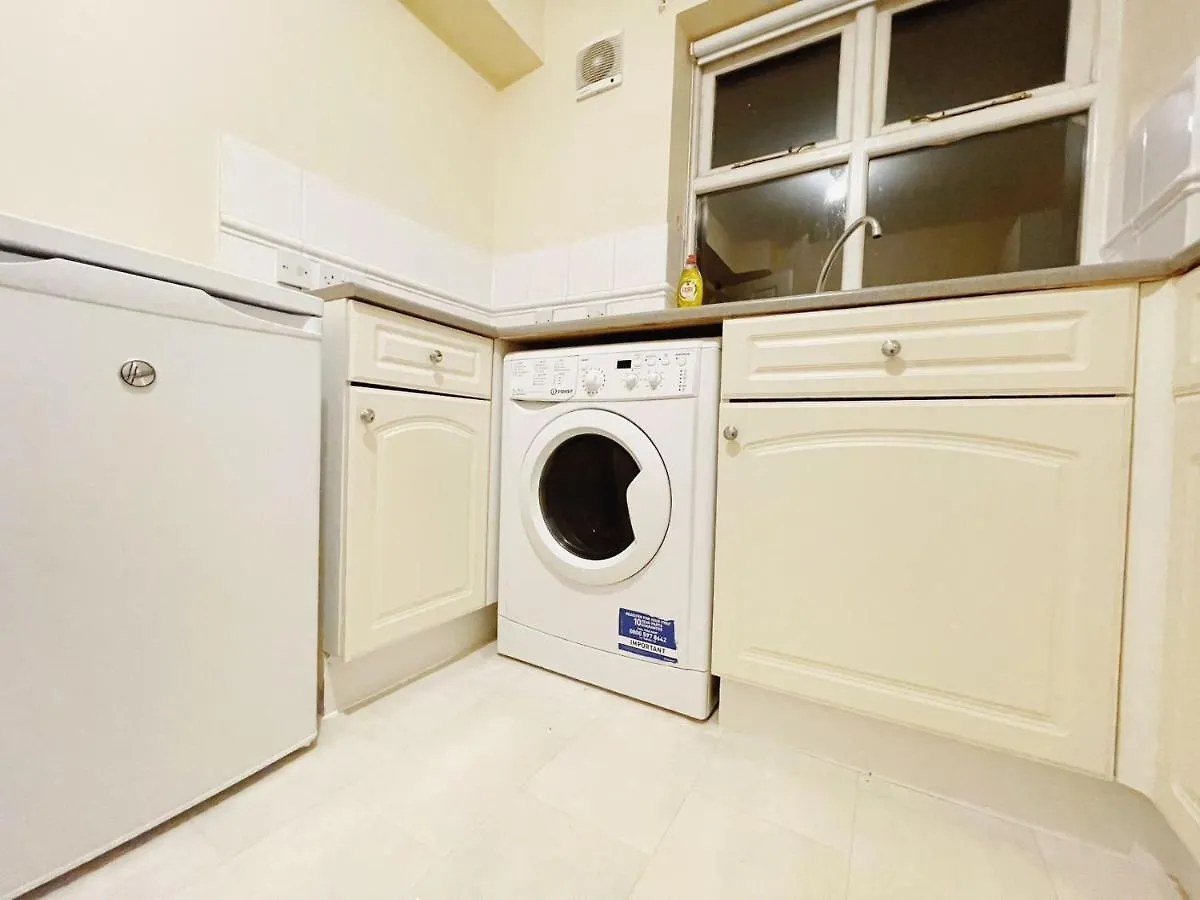 Cozy Entire 2Br Flat With 2 Bathrooms And Free Parking Cambridge  Apartment Cambridge (Cambridgeshire)