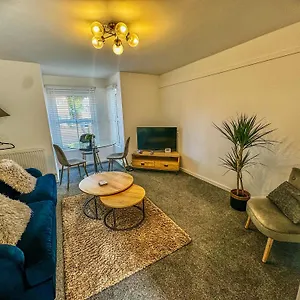 Apartment Lime Tree In Blue House, Cambridge (Cambridgeshire)